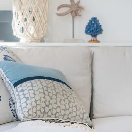 La Terrazza Poetto 2 Passi Dalla * 칼리아리